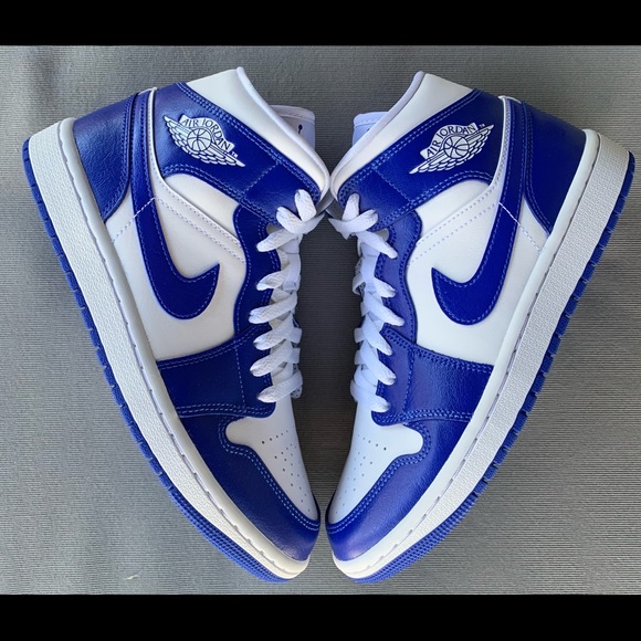 Jordan 1 Mid ❌SOLD🎁 - Picture 6 of 10